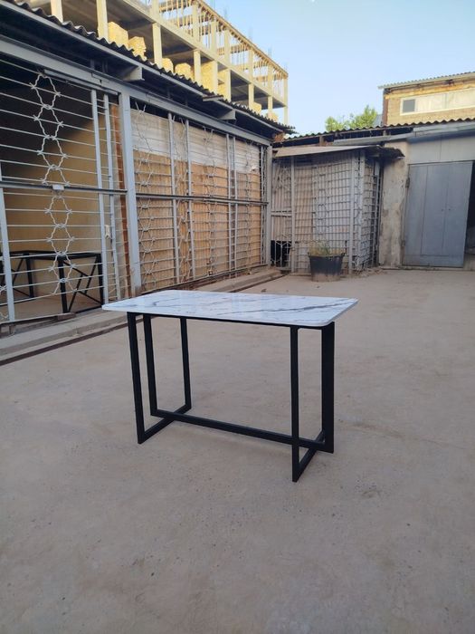 Столик из лофтаа