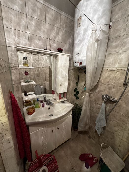 Продава се Тристаен апартамент в Варна, Младост 1 - 61 кв.м за 2132 €/кв.м - Снимка #2