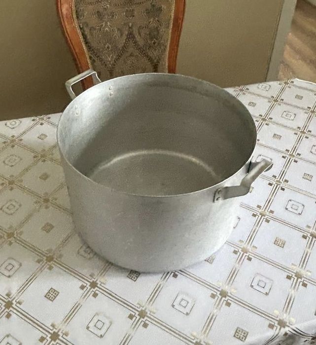 Кастрюль алюминиевая