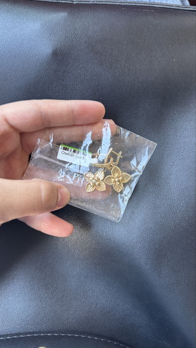 Серьги из золота