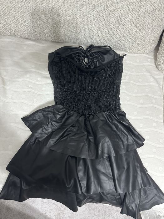 Мини рокля от кожа