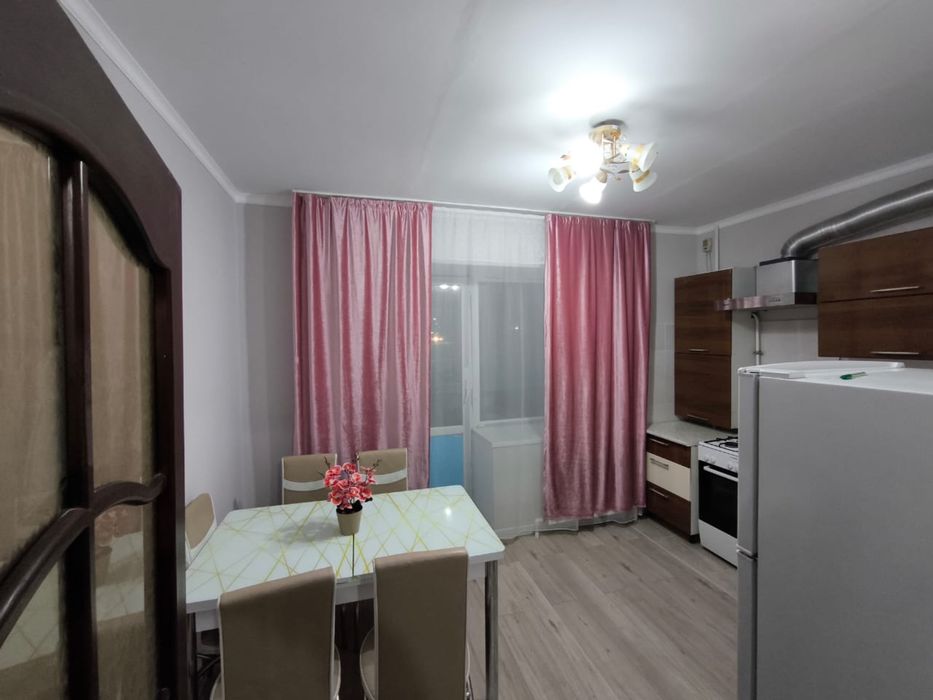 Сдаю квартиру . Район Батыс .