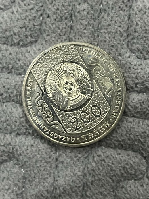 Продам юбилейные монеты. НЕ В ОБОРОТЕ.