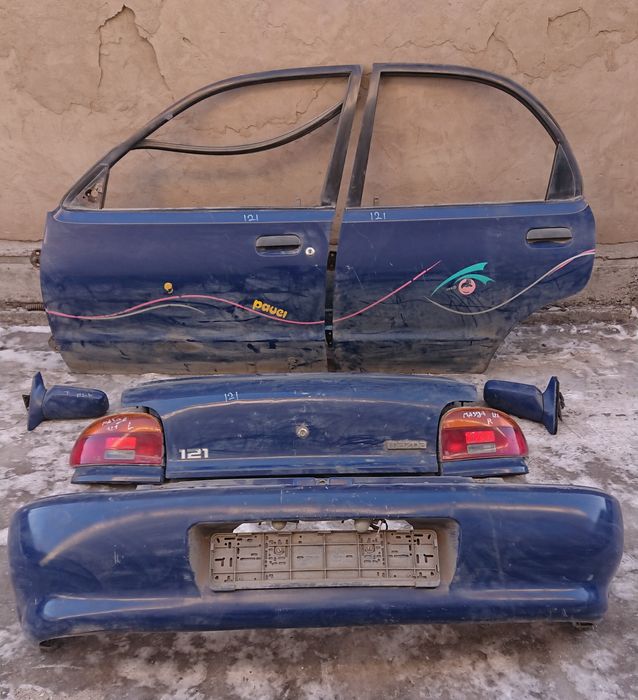 Запчасти Мазда 121, 323 фэмели