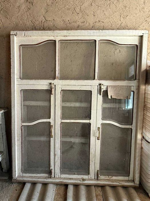 Эшик ва Ромлар олдинги Российский