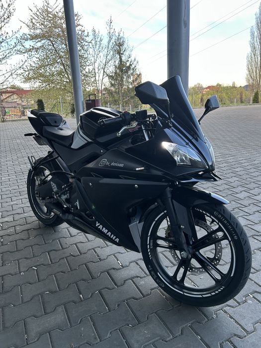Yamaha  yzf - r125