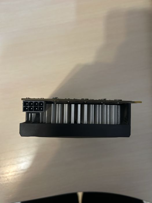Продам видеокарту GTX 1660 SUPER
