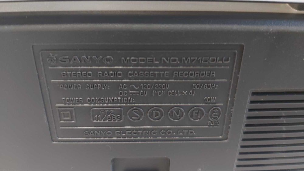 Sanyo M7150LU Stereo Radio Cassette Recorder