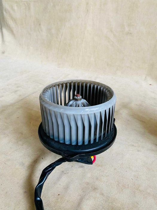 Вентилятор Печки Toyota Lexus BMW