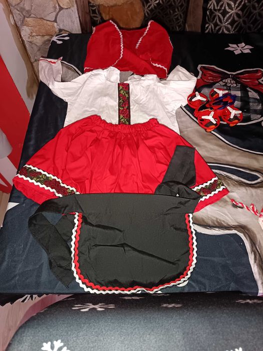 Народна носия за бебе от 3м до 1г зависи от кг на бебето