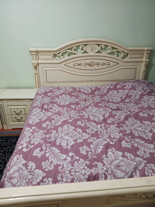 Спальный гарнитур сатылады!