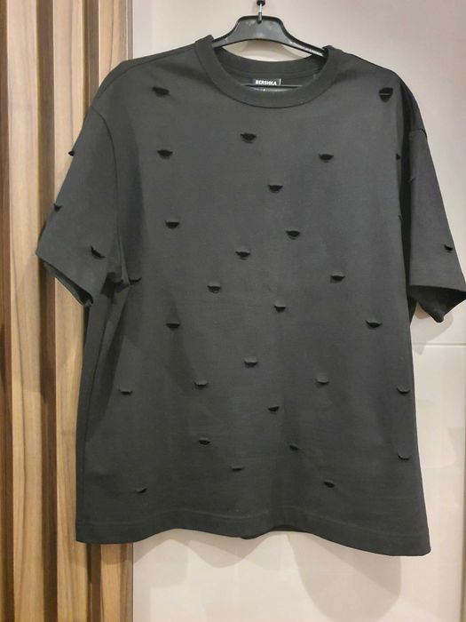 Tricou negru Bershka