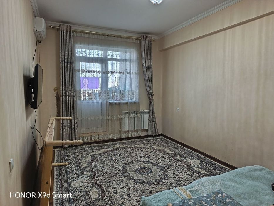 Продается 2х комнатная квартира. Янгихает район