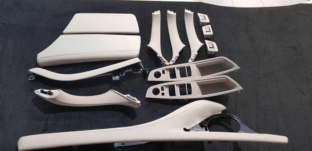 Manere Maner Complet Usa Usi Portiera BMW Seria 5 F10 F11, 7 culori