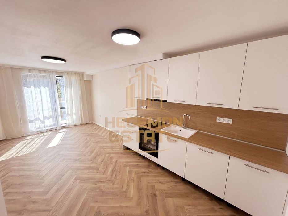 Продава се Тристаен апартамент в Варна, Възраждане 2 - 80 кв.м за 1019 €/кв.м - Снимка #1