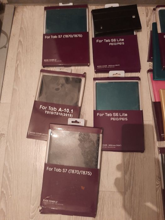 Продам чехлы для  планшетов