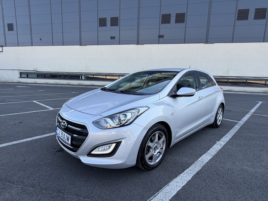 HYUNDAI i30 2016 — imagine 3