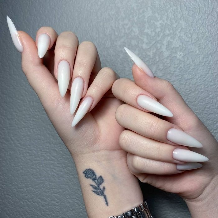 Наращивание ногтей и ресниц