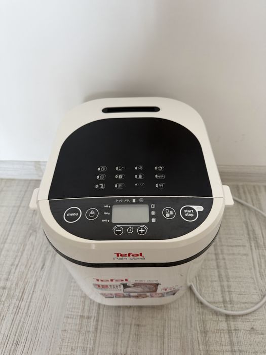 Masina de facut paine Tefal Pain Dore 12 programe 1kg B13-A
