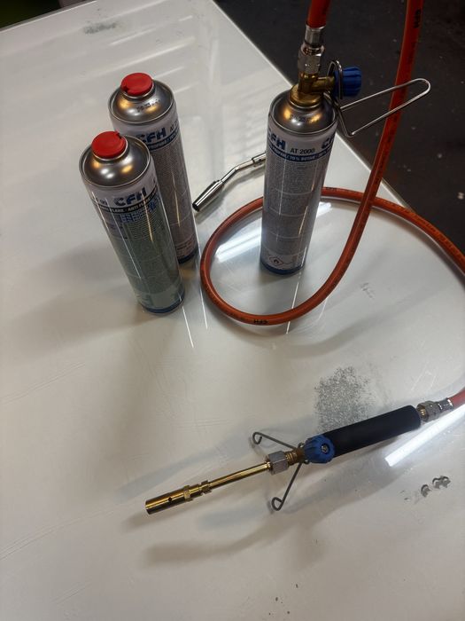 Arzator de lipit cu gaz plus furtun 1,5m