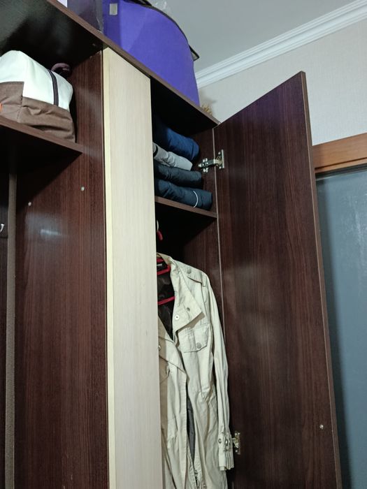 Продам прихожую 10 000 тг. Срочно