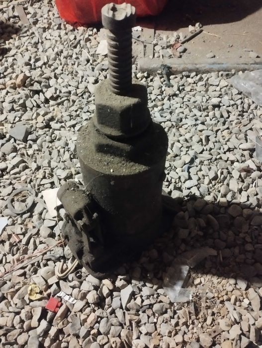 разные вещи для хозяйства