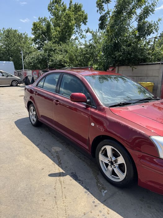 toyota avensis T25 2.0 diesel 2004