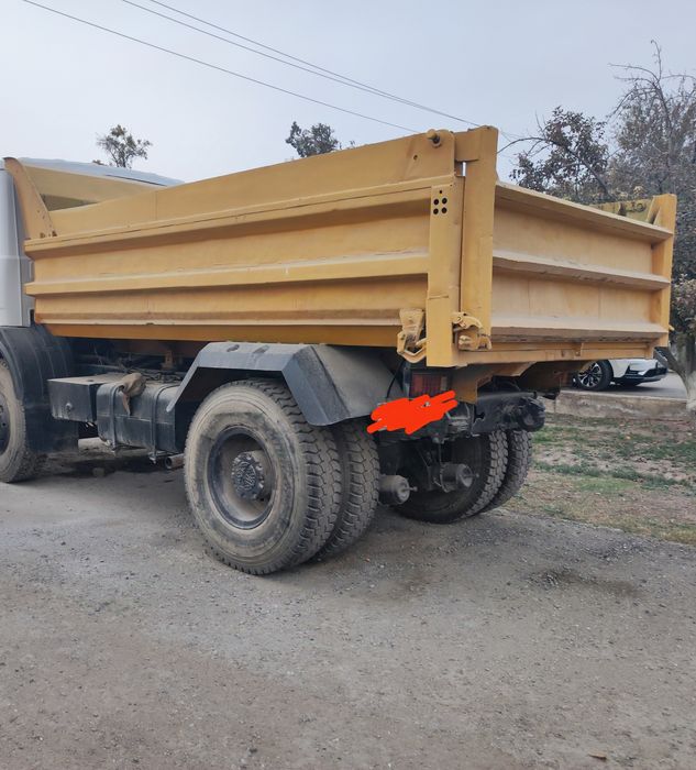 Маз самосвал сотилади