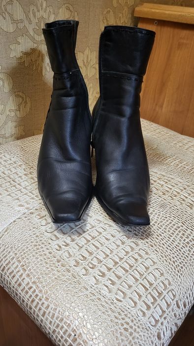 Женская обувь кожаная