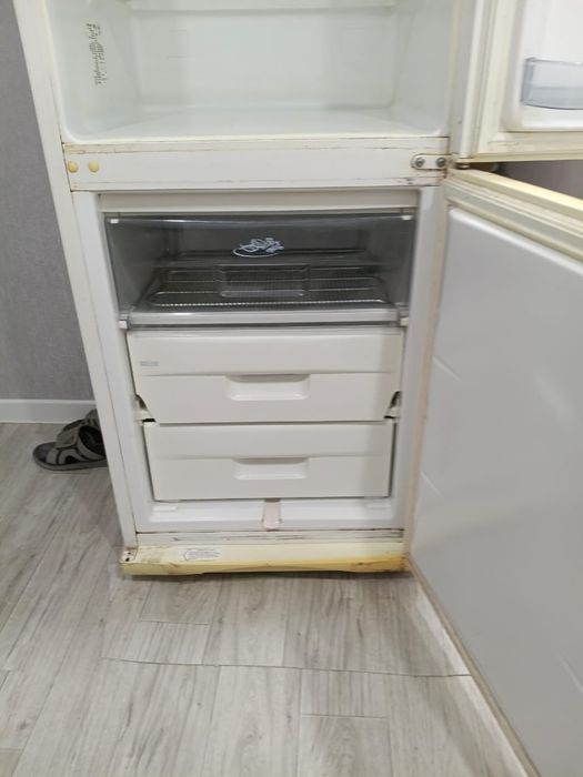 Продам холодильник в рабочем состоянии