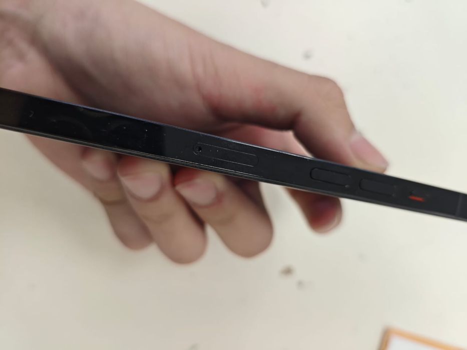 14 про макс 256гб.