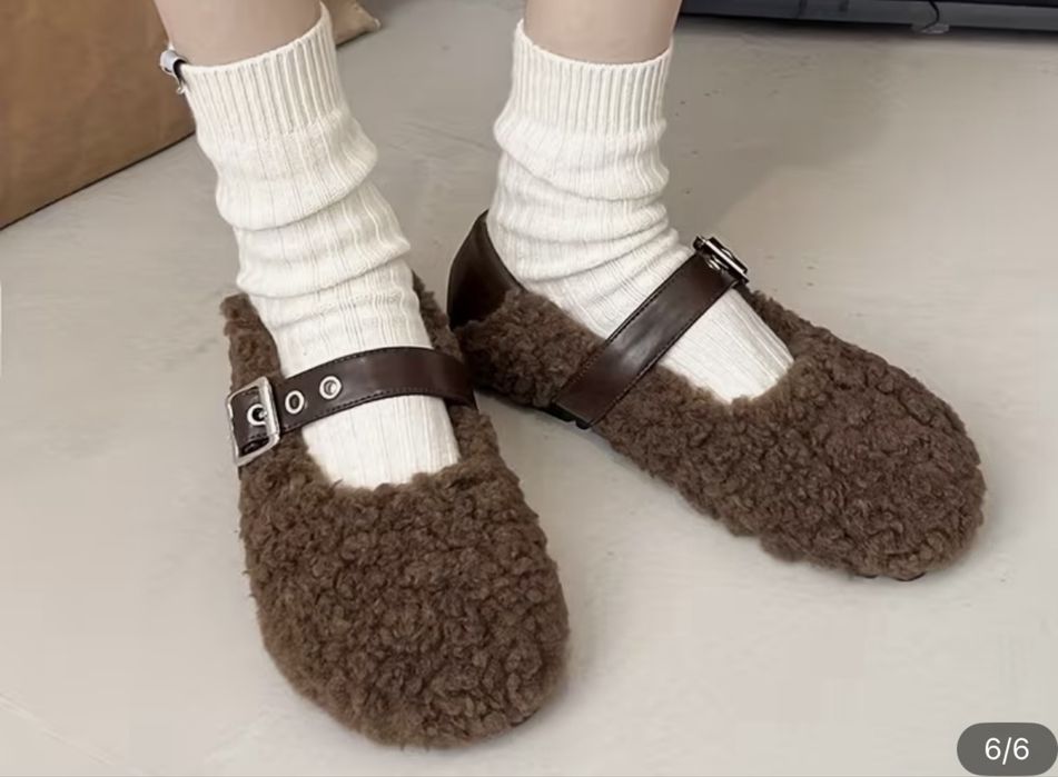 Продам балетки меховые новые