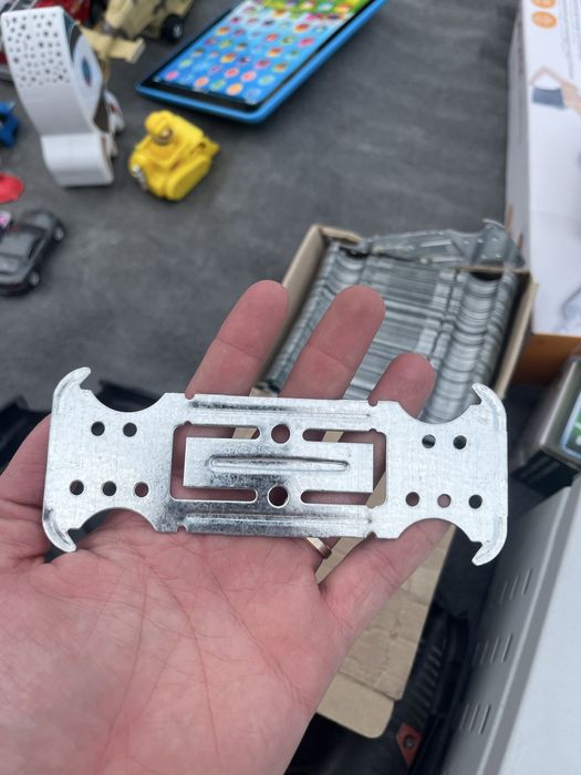 Bride rigips , cutii cu 100 de buc