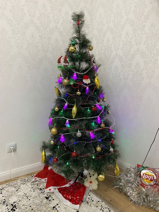 продам Ёлка 140см