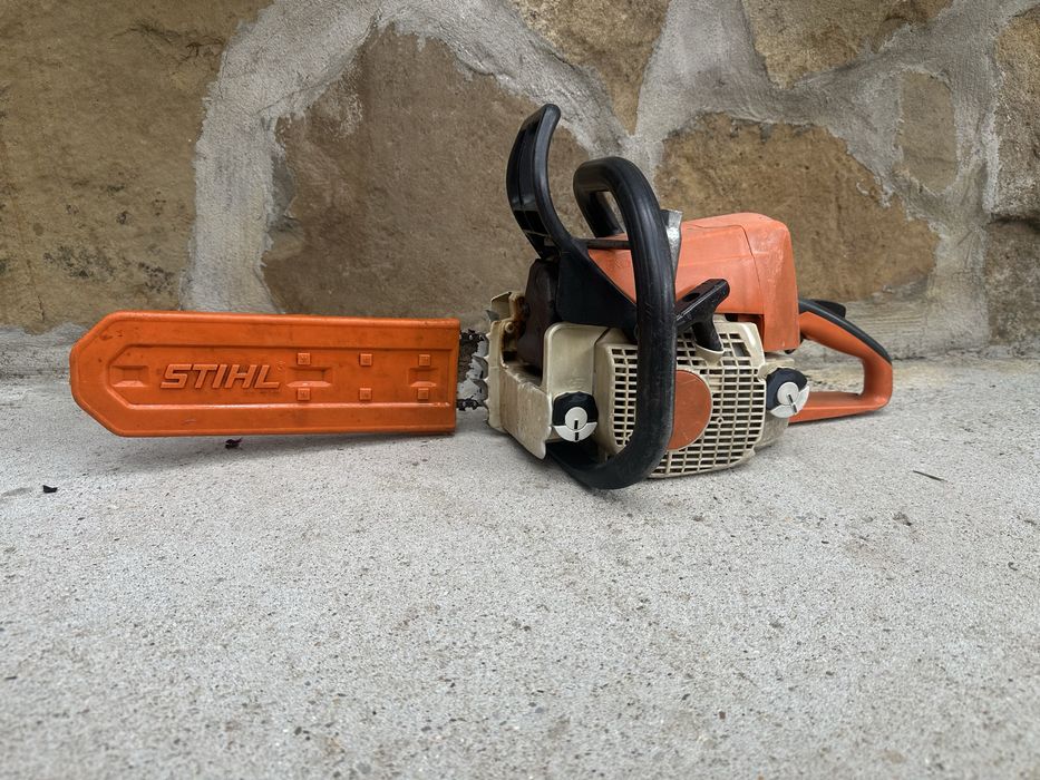 Бензинова резачка STIHL 230