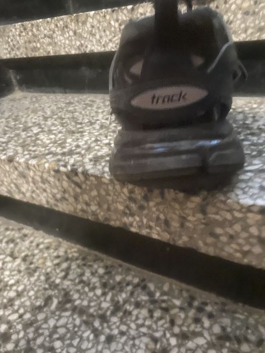 Balenciaga track
