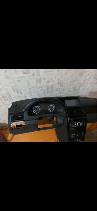 Панель на приору