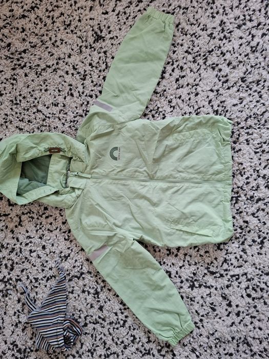 Geaca water repellent H&M, marime 122 (6-7 ani)