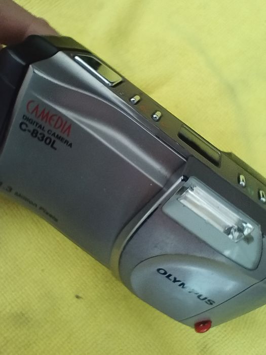 Aparat foto Olympus card includ