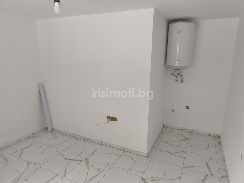 Продава се Двустаен апартамент в София, Бояна - 47 кв.м за 1681 €/кв.м - Снимка #2