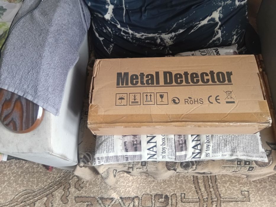 Продам металлоискатель