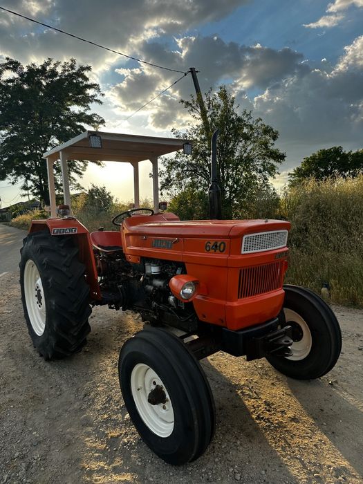 Tractor Fiat 640