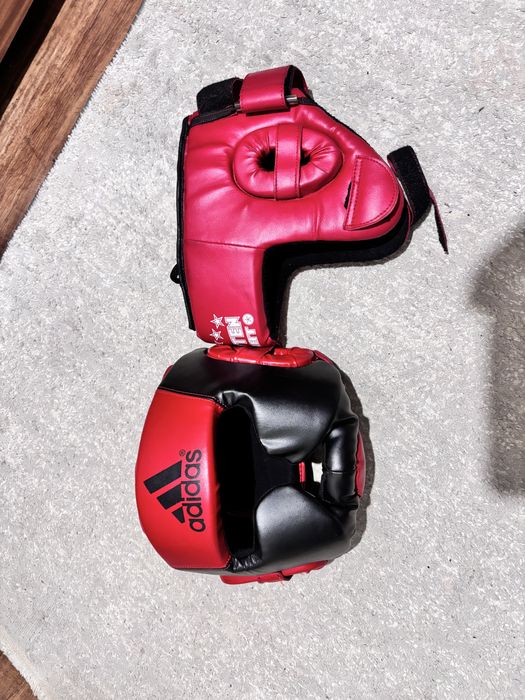 продам двух шлемов