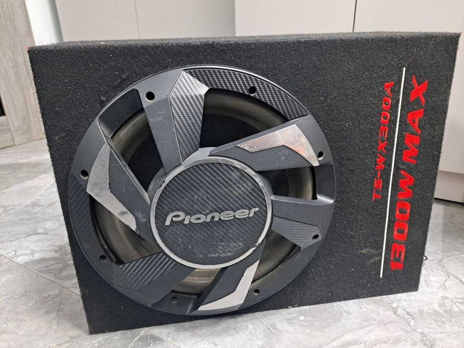 Сабвуфер Pioneer (102\9201 г. Кокшетау, ул. Абая 128, 21)