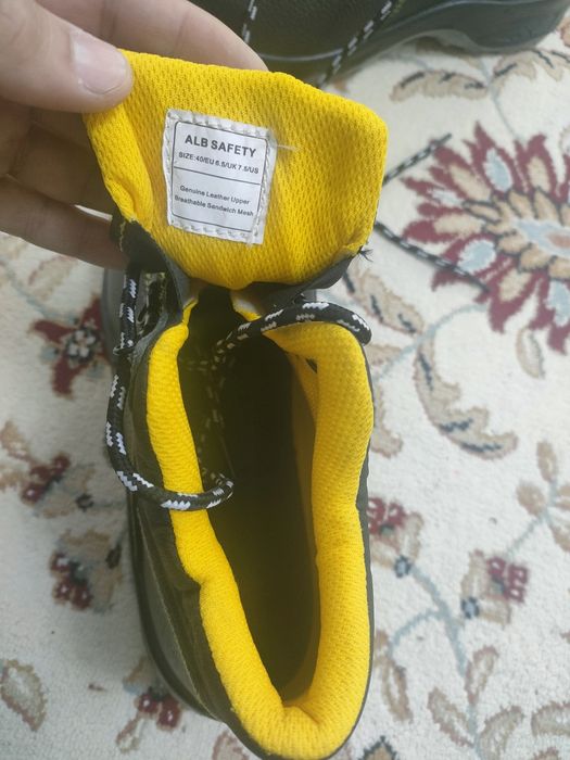 Спец обувь 40р новый