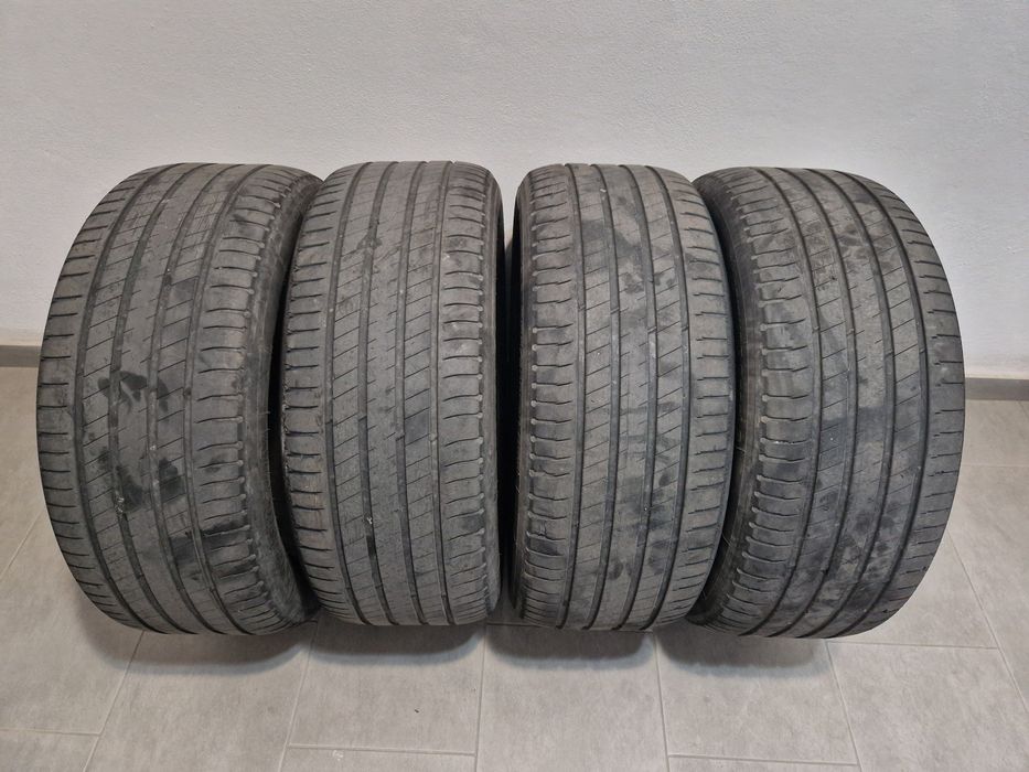Vand set cauciucuri Vara Michelin Latitude 3 Sport 255 45 R20.