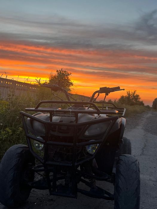 Продам квадрик 180кб