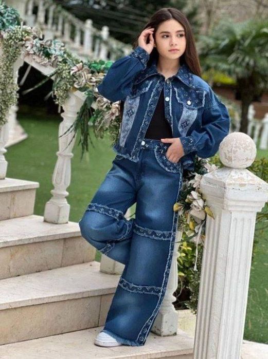 Compleu fetite si baieti