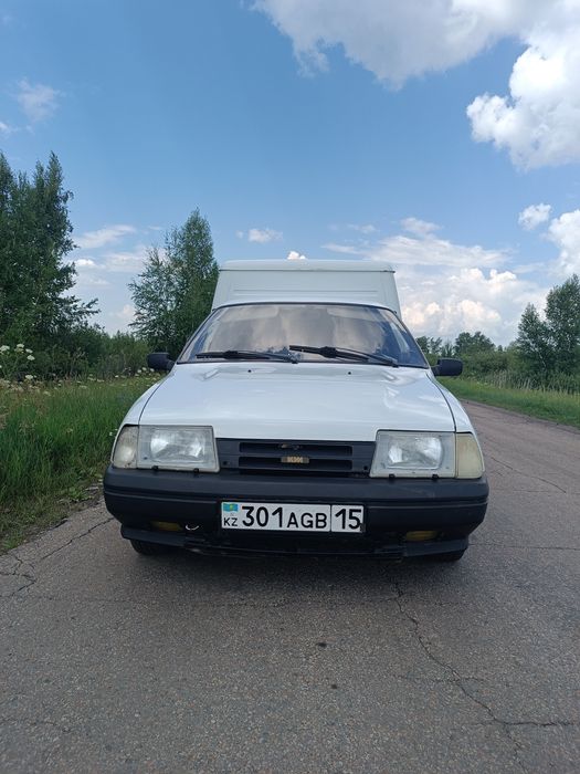 Продам ИЖ 2717 пирожковоз