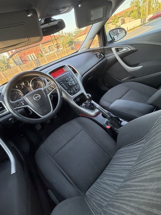 Opel astra J 1.7 CDTI